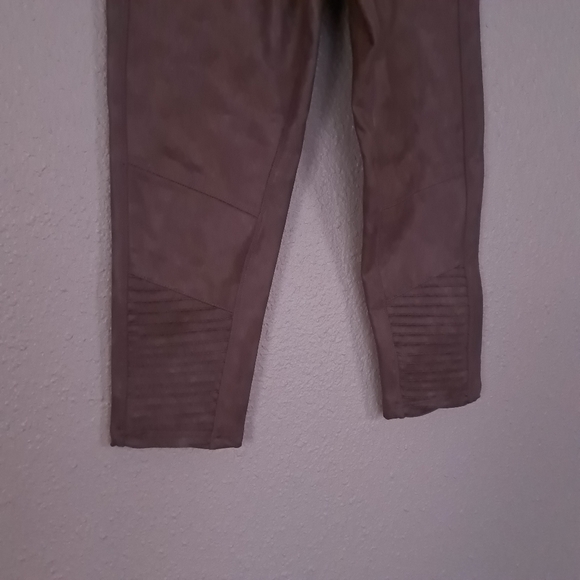 7 FOR ALL MANKIND capri legging size M coffee color Pleated Knit High Waist Moto - Picture 11 of 16